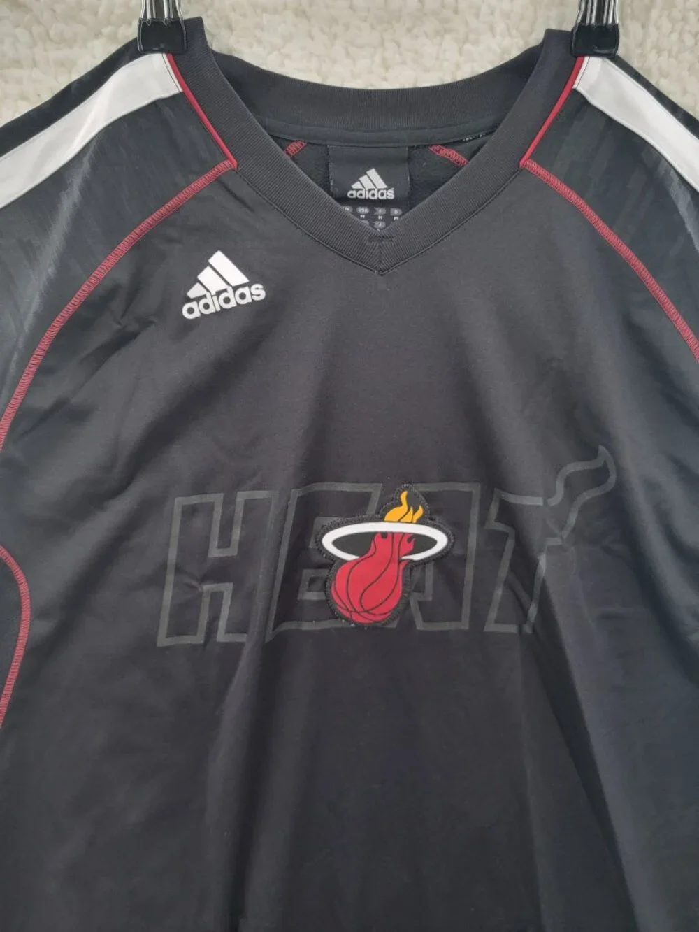 Adidas NBA Mens Miami Heat Long Sleeve Climacool Shirt  Size Medium